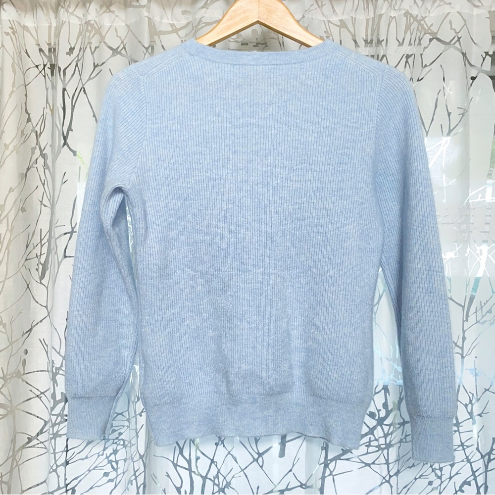 RAVELLA Camilla iced blue crewneck round neck ribbed cashmere sweater top - Picture 4 of 9